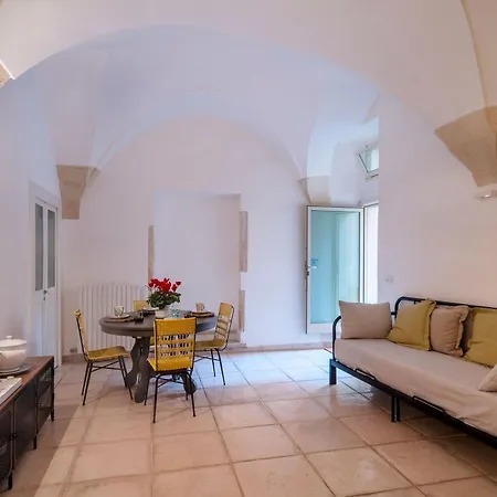 Corte Dei Romiti Apartment - Lecce Selection Extérieur photo